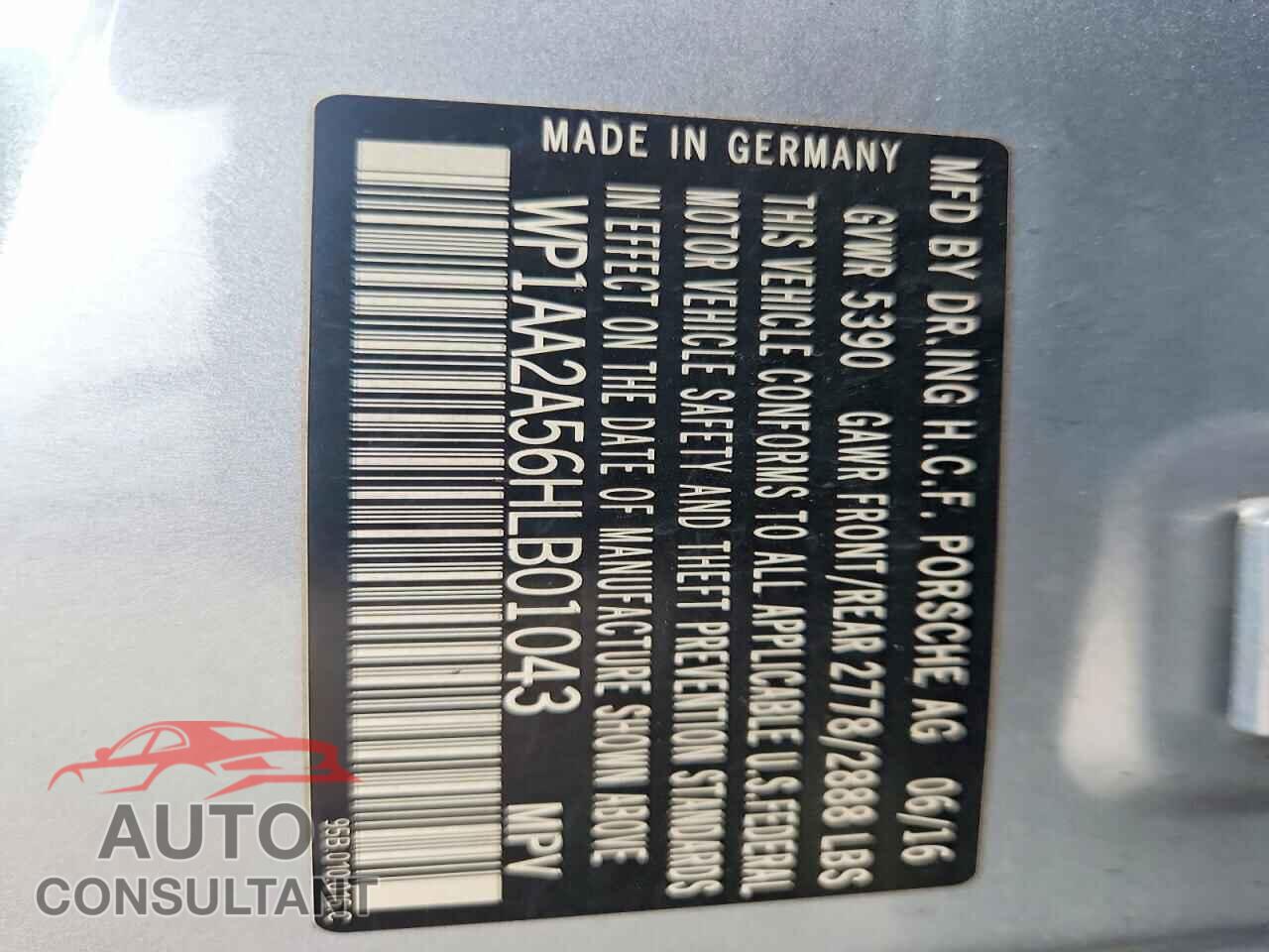 PORSCHE MACAN 2017 - WP1AA2A56HLB01043