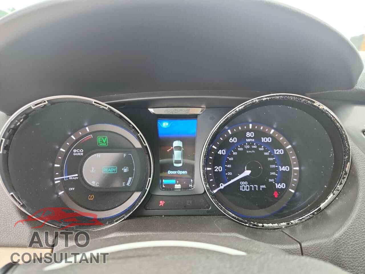 HYUNDAI SONATA 2012 - KMHEC4A42CA031301