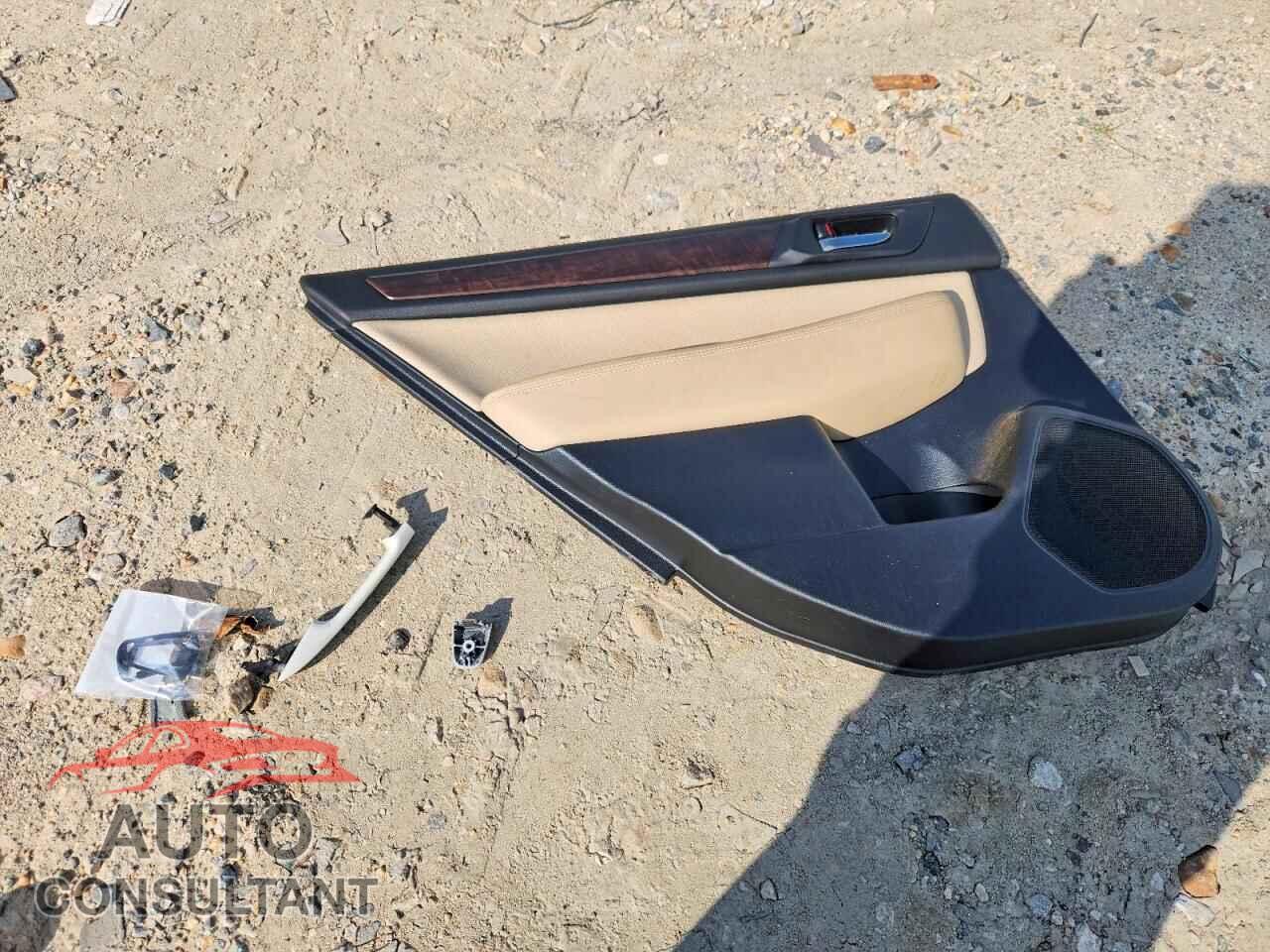 SUBARU OUTBACK 2017 - 4S4BSANC3H3318177