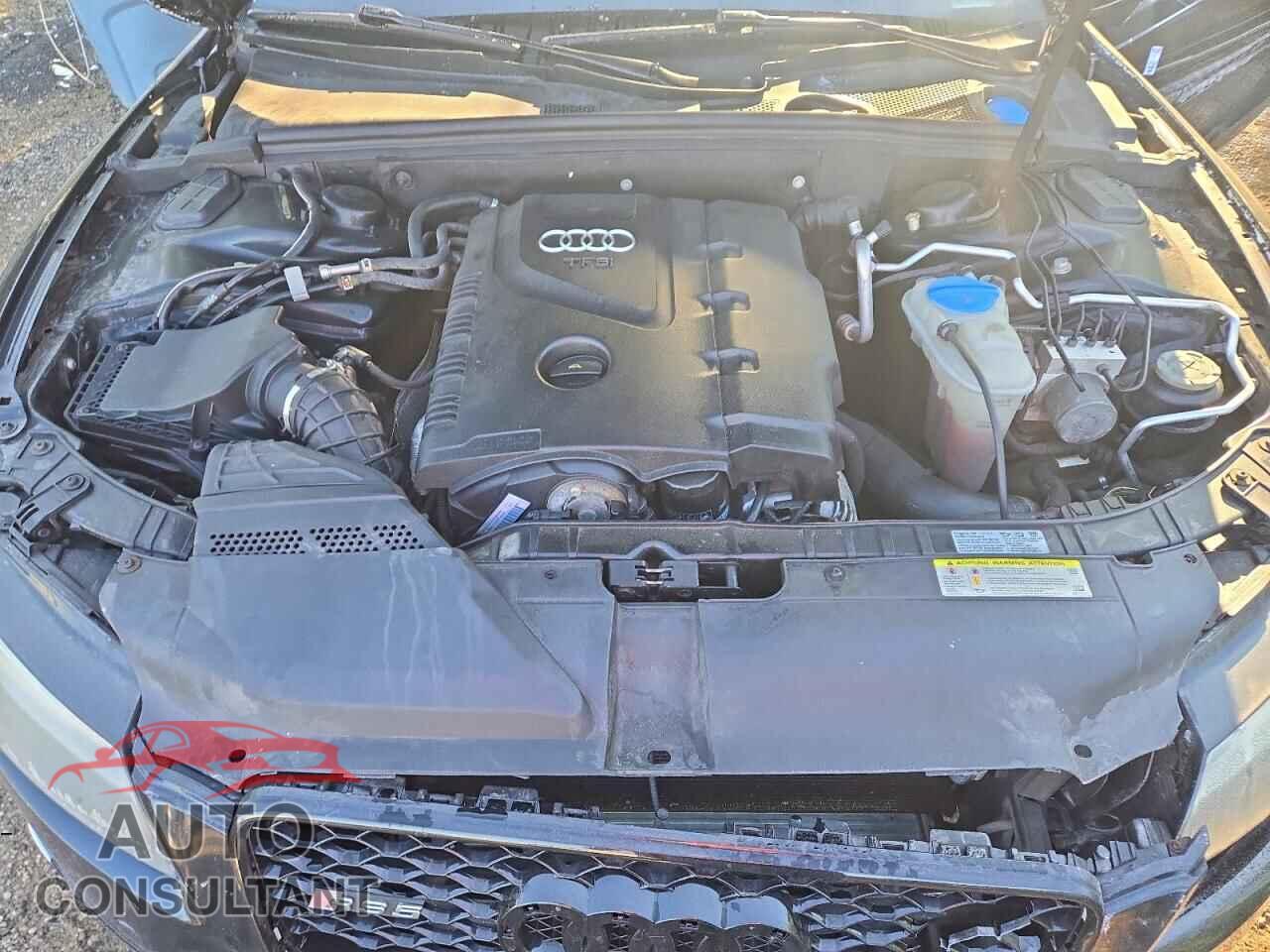 AUDI A5 2011 - WAULFAFH7BN008257