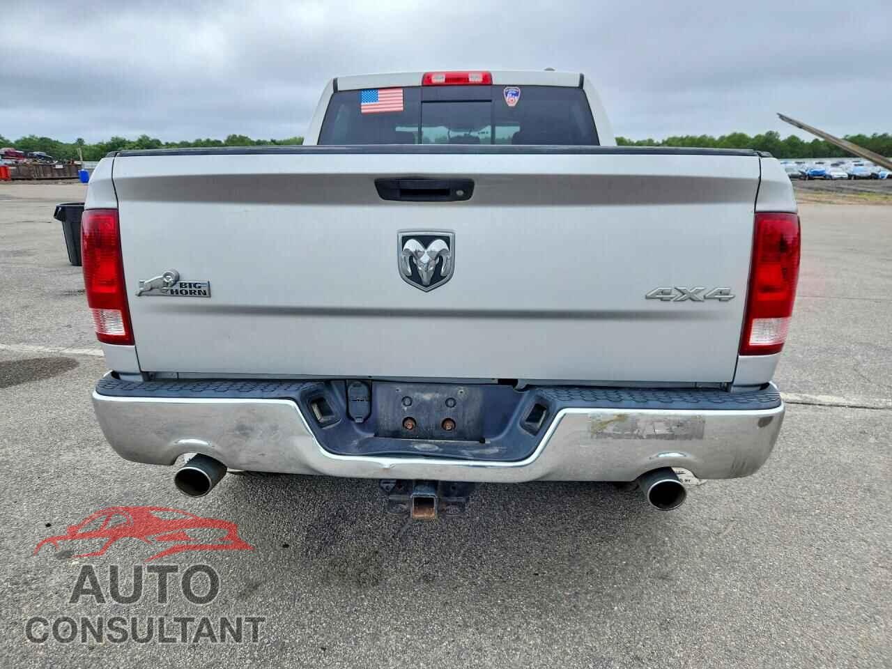 DODGE RAM 1500 2012 - 1C6RD7LTXCS195020