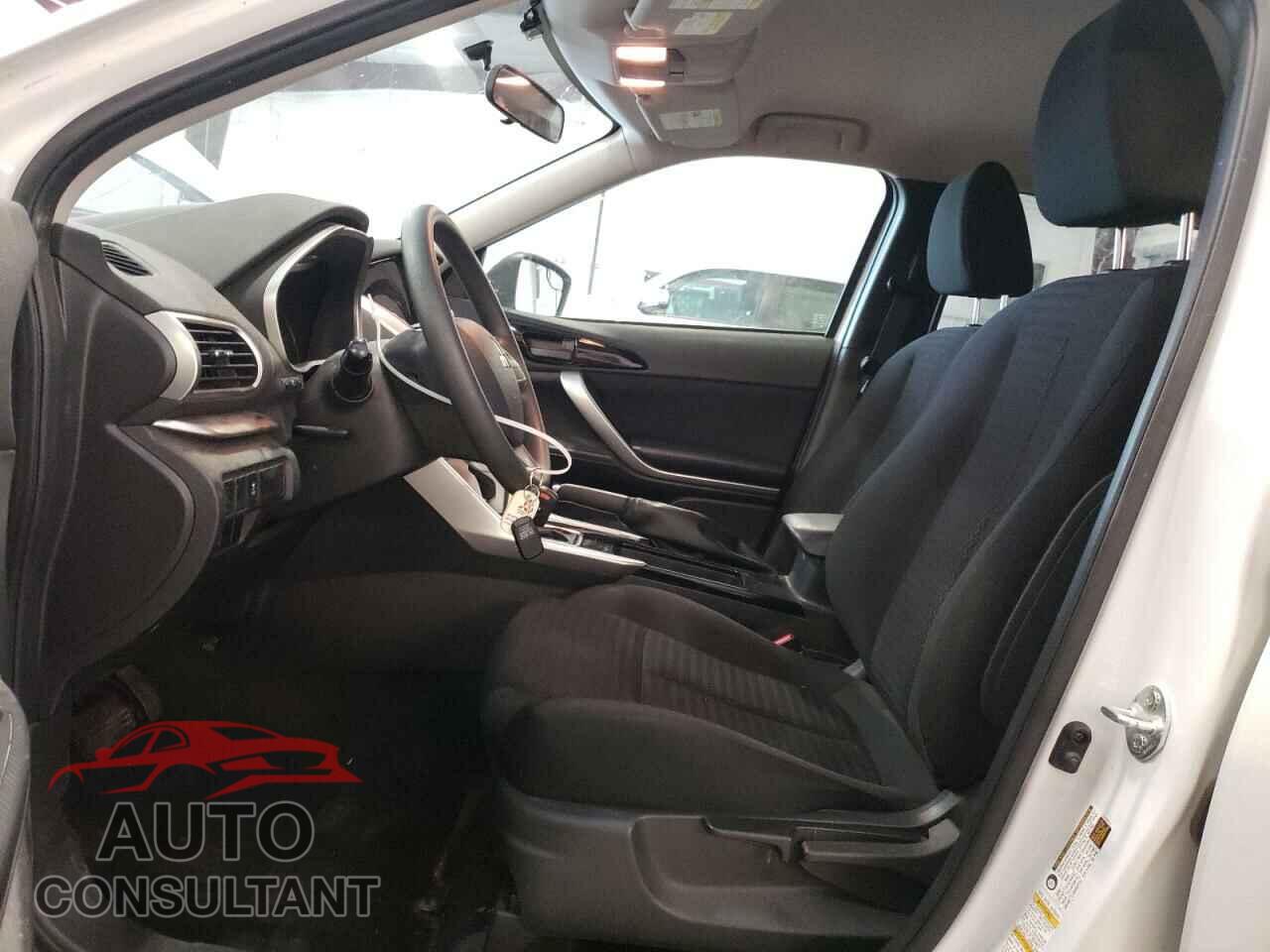 MITSUBISHI ECLIPSE 2018 - JA4AT3AA7JZ063124