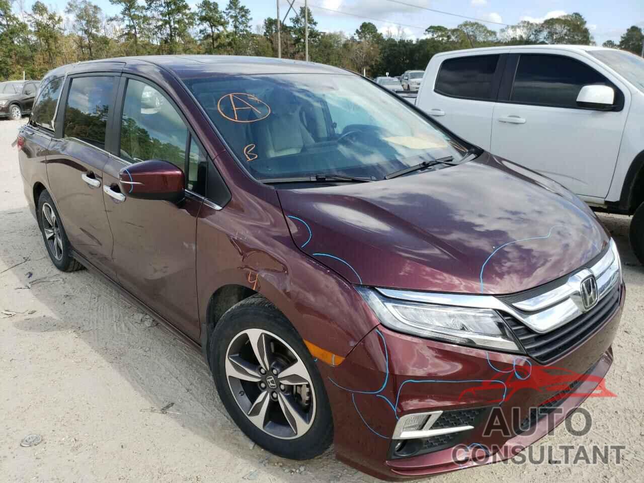 HONDA ODYSSEY 2018 - 5FNRL6H87JB019580