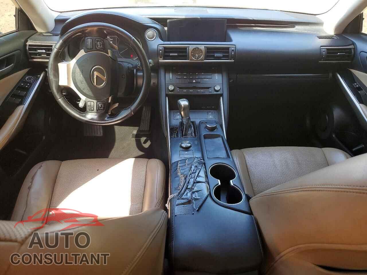 LEXUS IS 2017 - JTHBA1D24H5040862