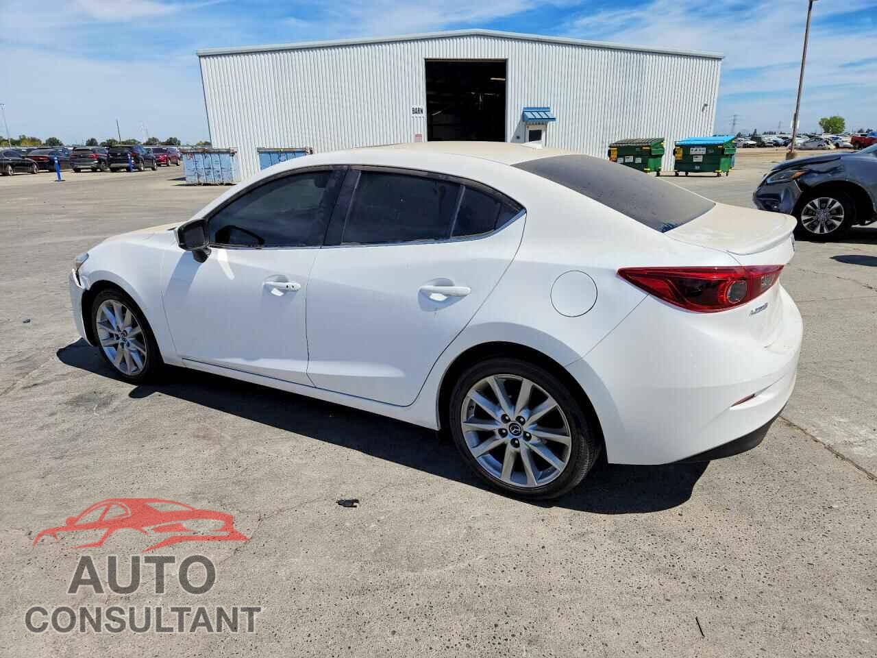 MAZDA 3 2017 - 3MZBN1W38HM130048