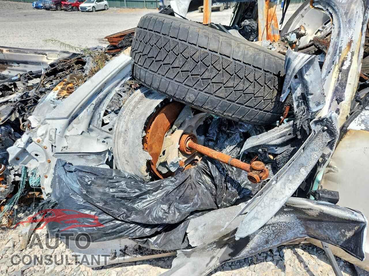 AUDI A8 2011 - WAUAVAFD1BN014692