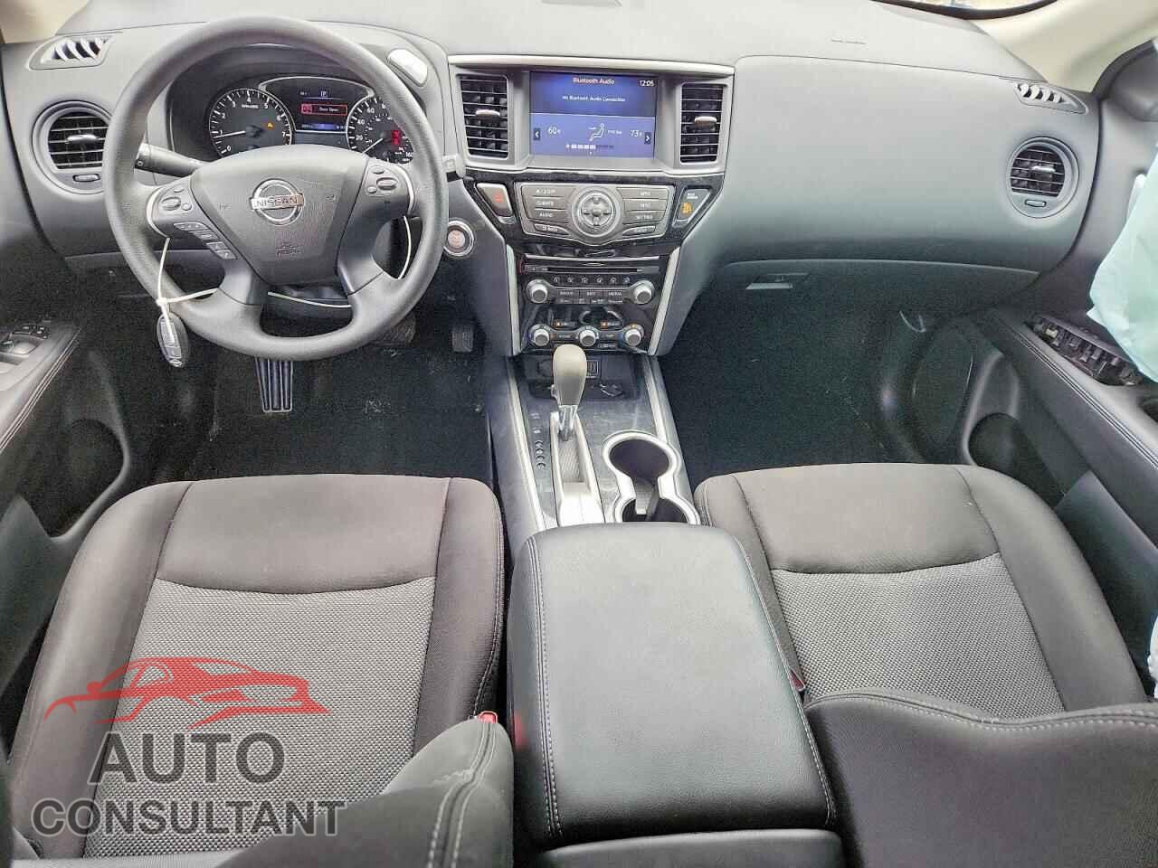 NISSAN PATHFINDER 2019 - 5N1DR2MN4KC644512