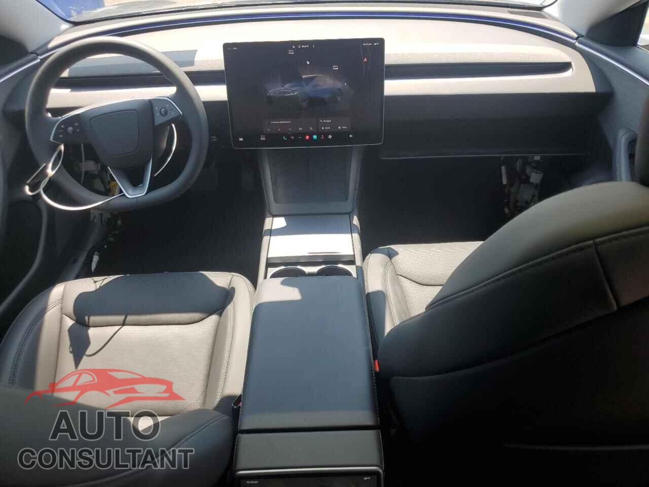 TESLA MODEL 3 2025 - 5YJ3E1EAXSF018855