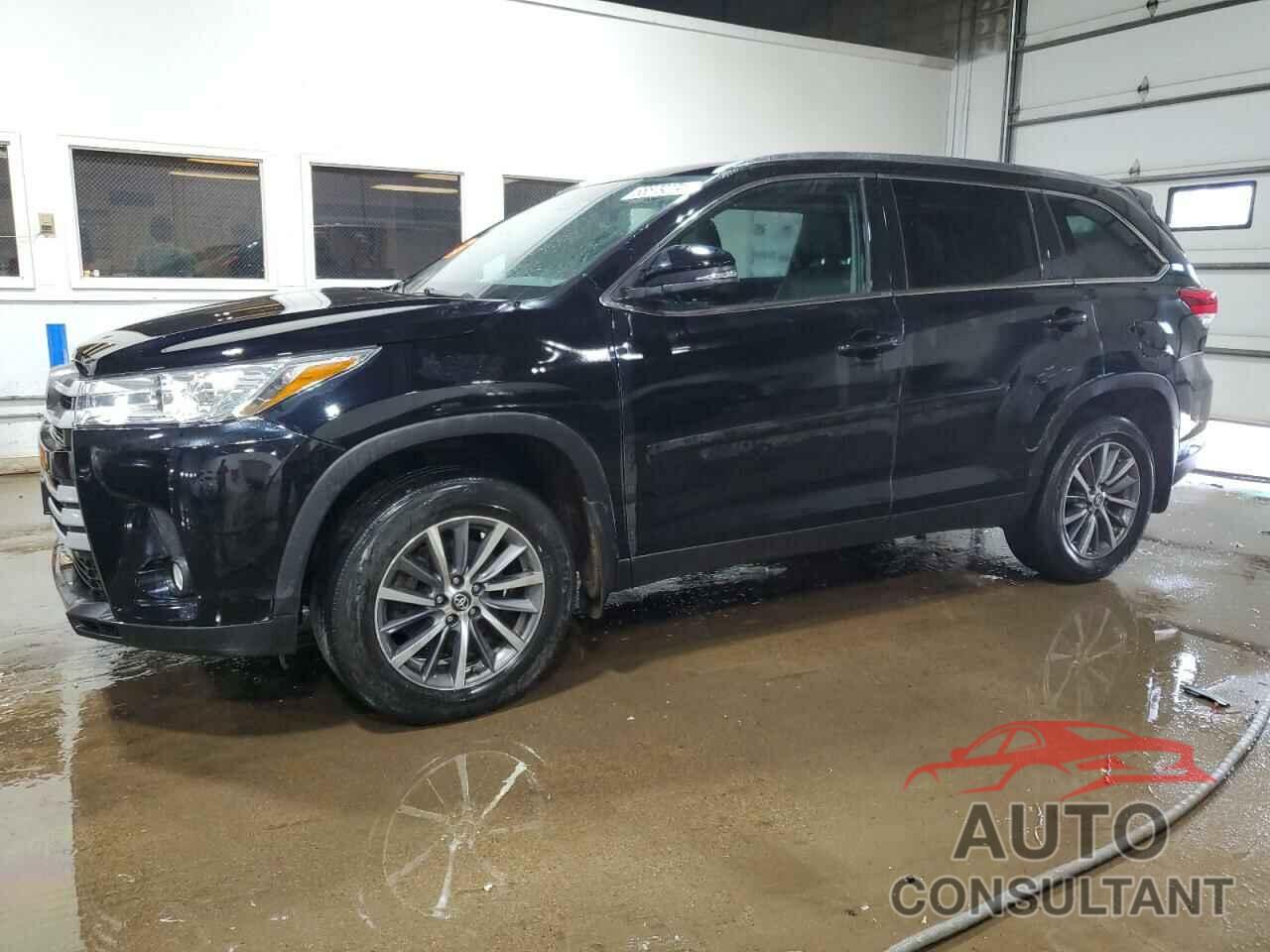 TOYOTA HIGHLANDER 2019 - 5TDJZRFH3KS593039