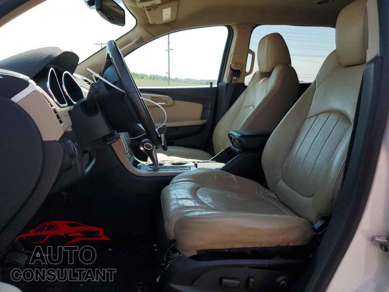 CHEVROLET TRAVERSE 2012 - 1GNKVLED8CJ123767