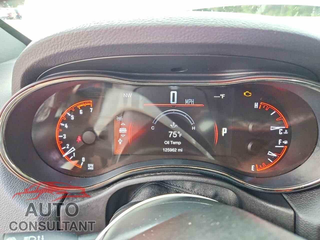 DODGE DURANGO 2018 - 1C4SDJCTXJC247650
