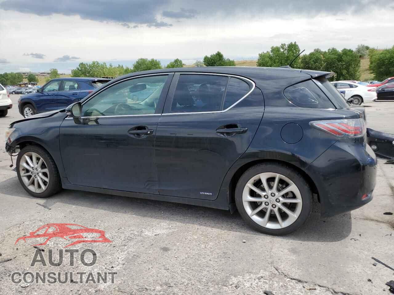LEXUS CT 200 2013 - JTHKD5BH4D2124875