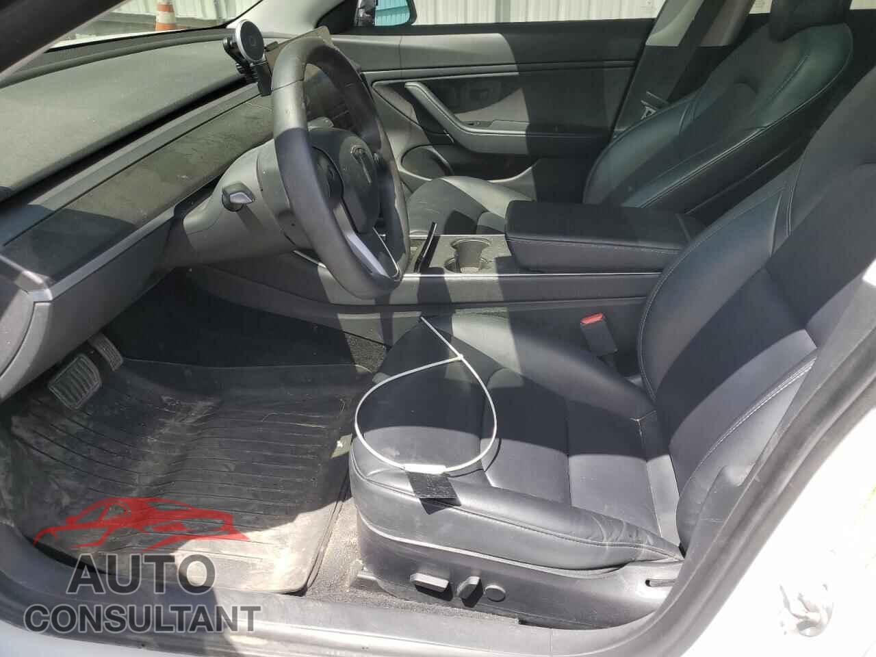 TESLA MODEL 3 2020 - 5YJ3E1EB7LF665501