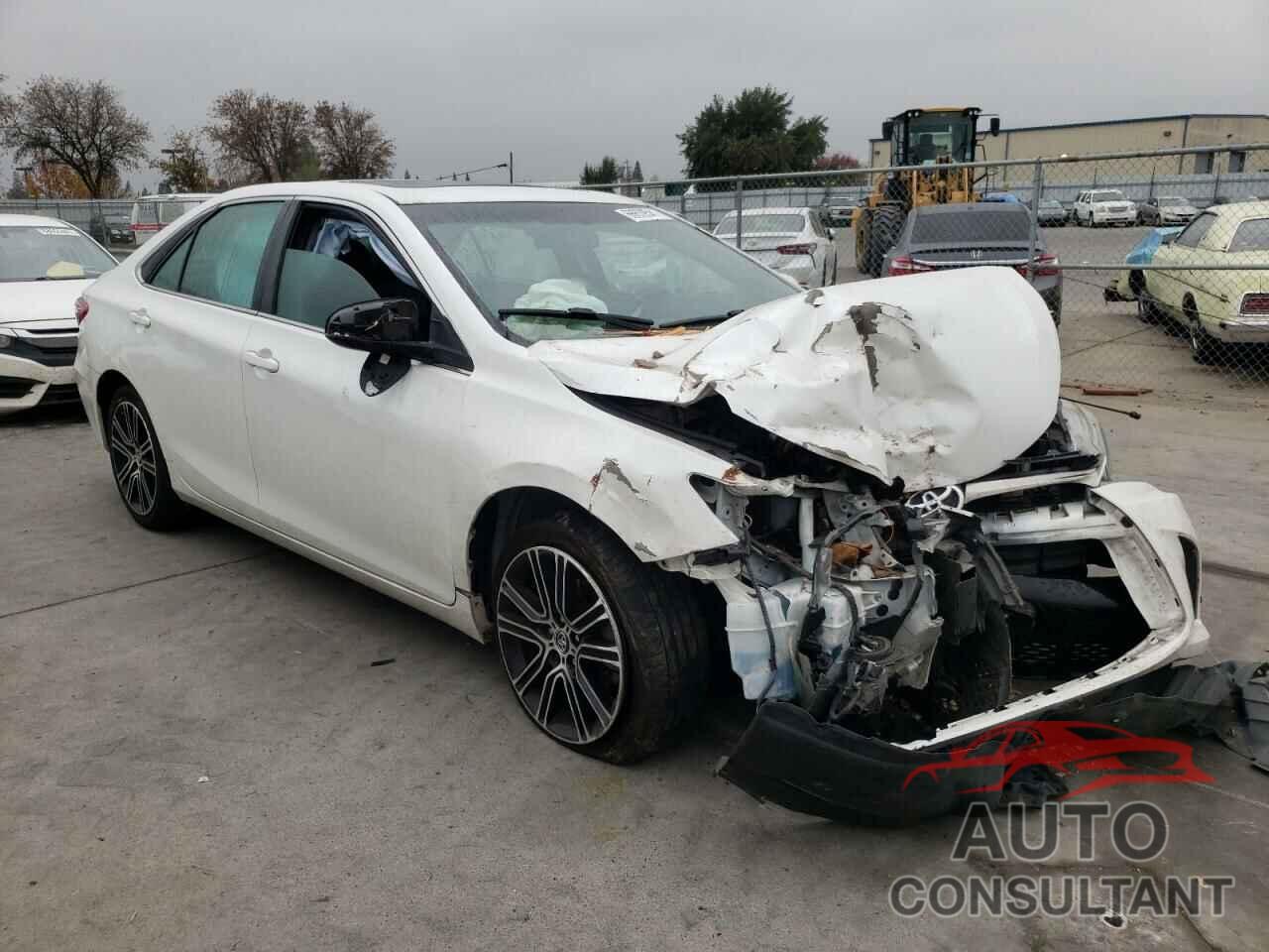 TOYOTA CAMRY 2016 - 4T1BF1FKXGU192788