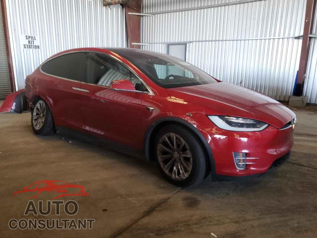 TESLA MODEL X 2017 - 5YJXCBE21HF046123