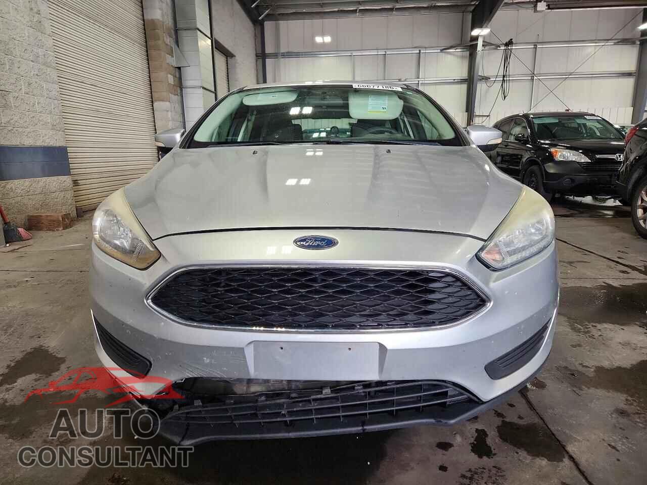 FORD FOCUS 2017 - 1FADP3K27HL217641