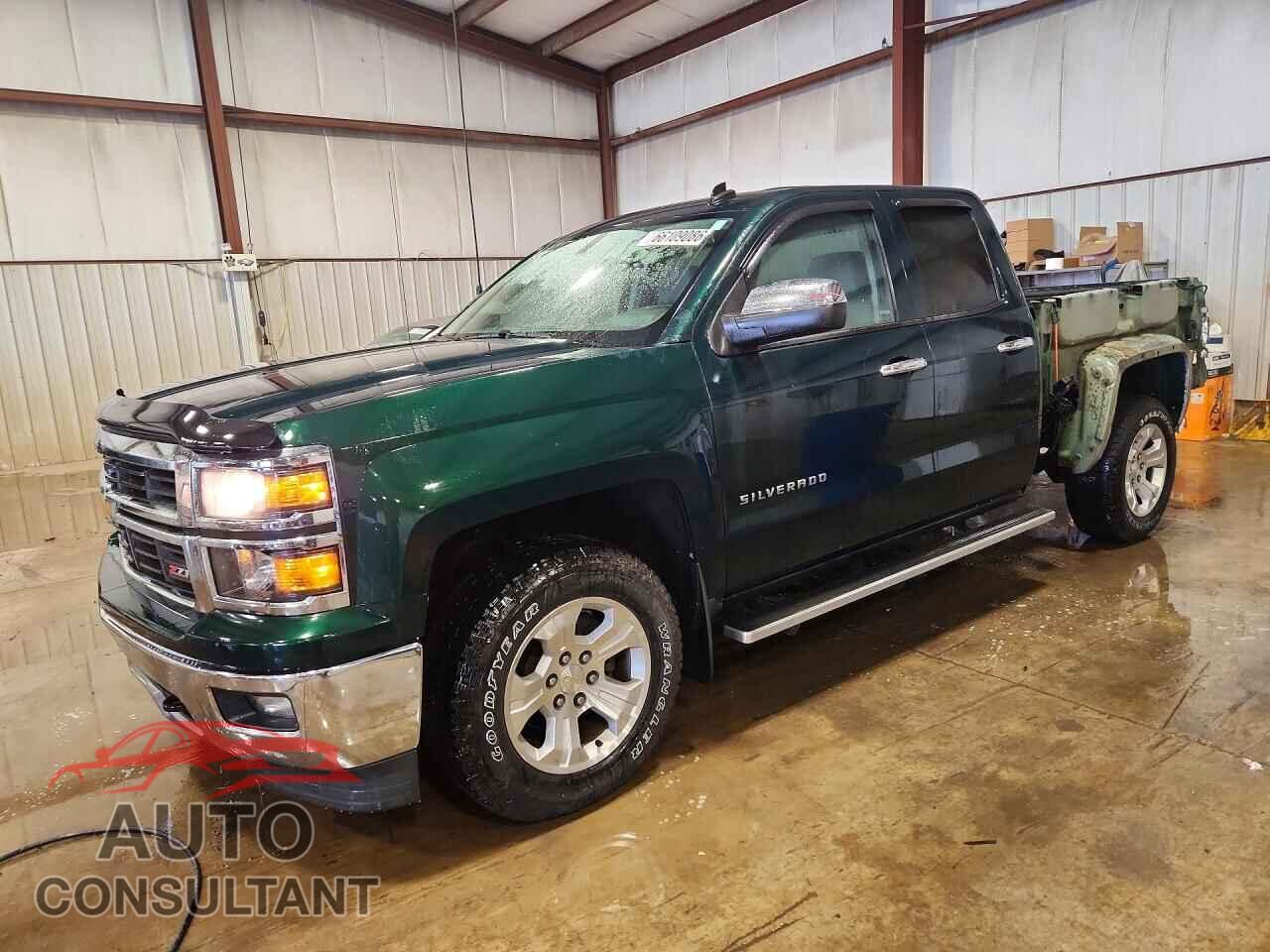 CHEVROLET SILVERADO 2014 - 1GCVKREC7EZ334844