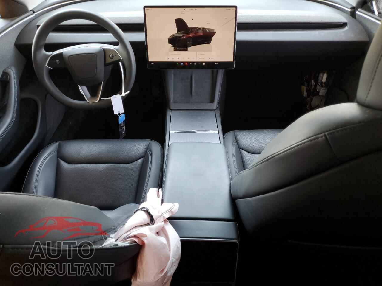 TESLA MODEL 3 2025 - 5YJ3E1EA5SF891428
