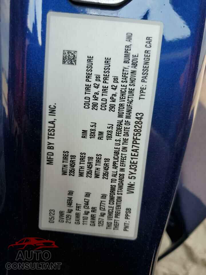 TESLA MODEL 3 2023 - 5YJ3E1EA7PF582843