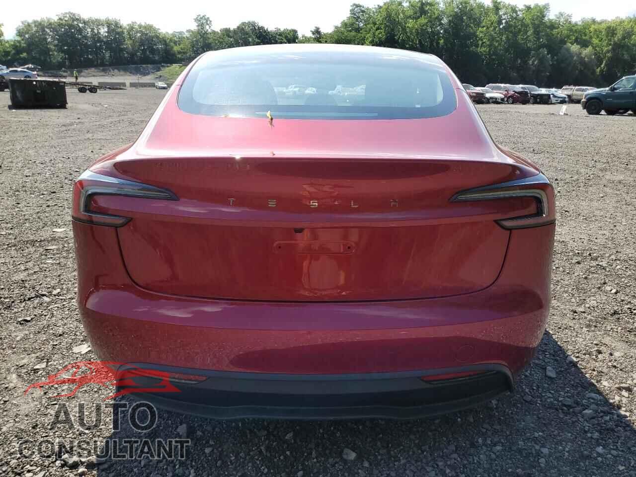TESLA MODEL 3 2025 - 5YJ3E1EA1SF019697