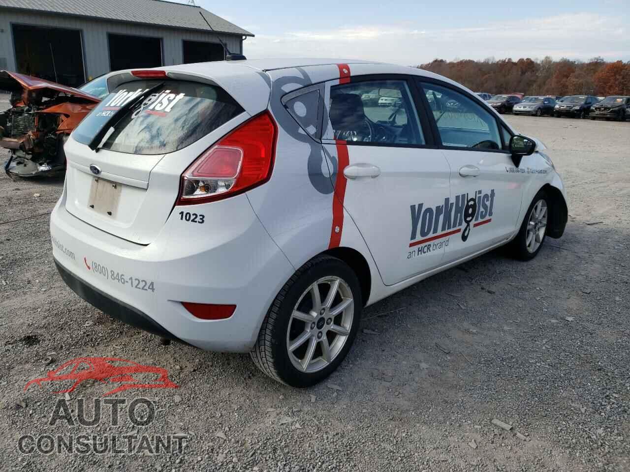 FORD FIESTA 2016 - 3FADP4EJ9GM128403