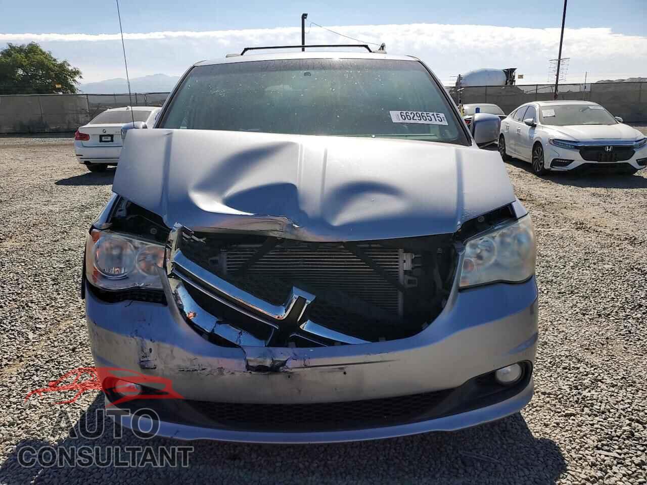 DODGE CARAVAN 2013 - 2C4RDGDG1DR772661