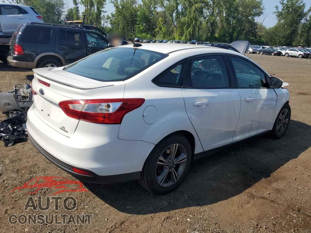 FORD FOCUS 2012 - 1FAHP3F23CL462652