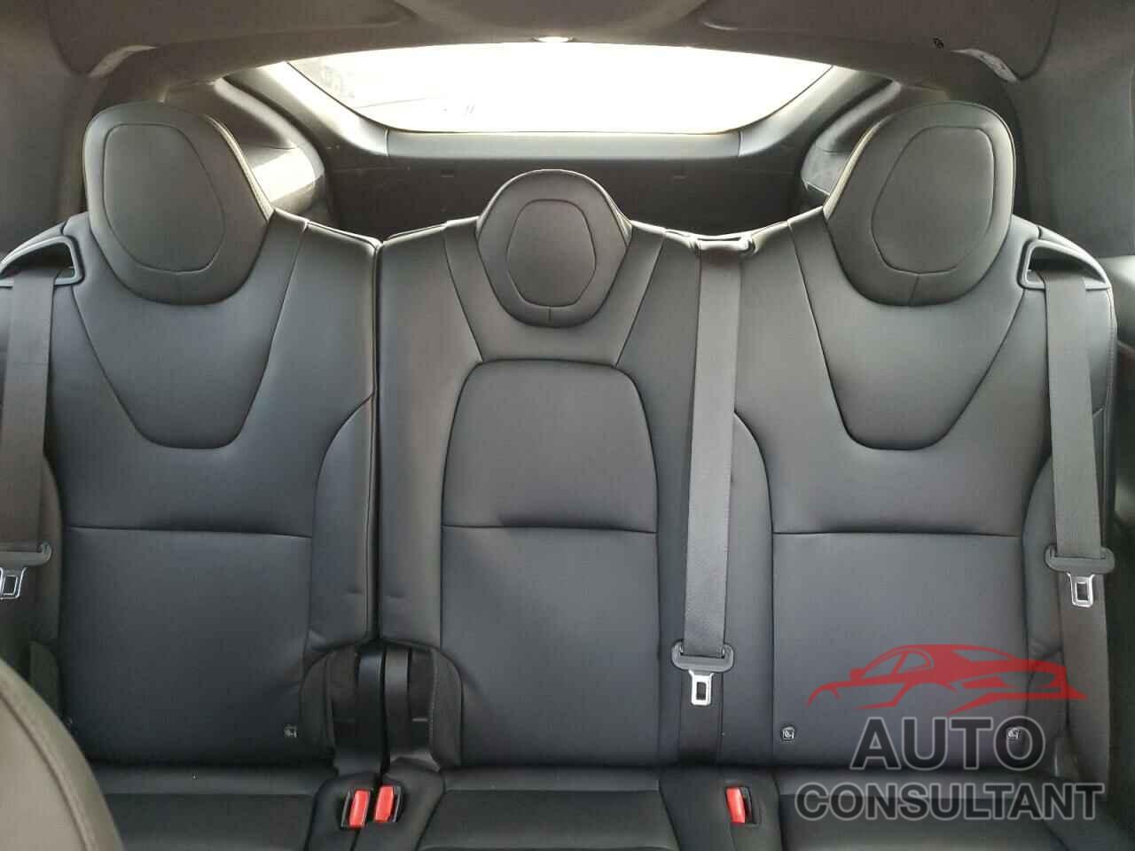 TESLA MODEL X 2020 - 5YJXCDE25LF300095