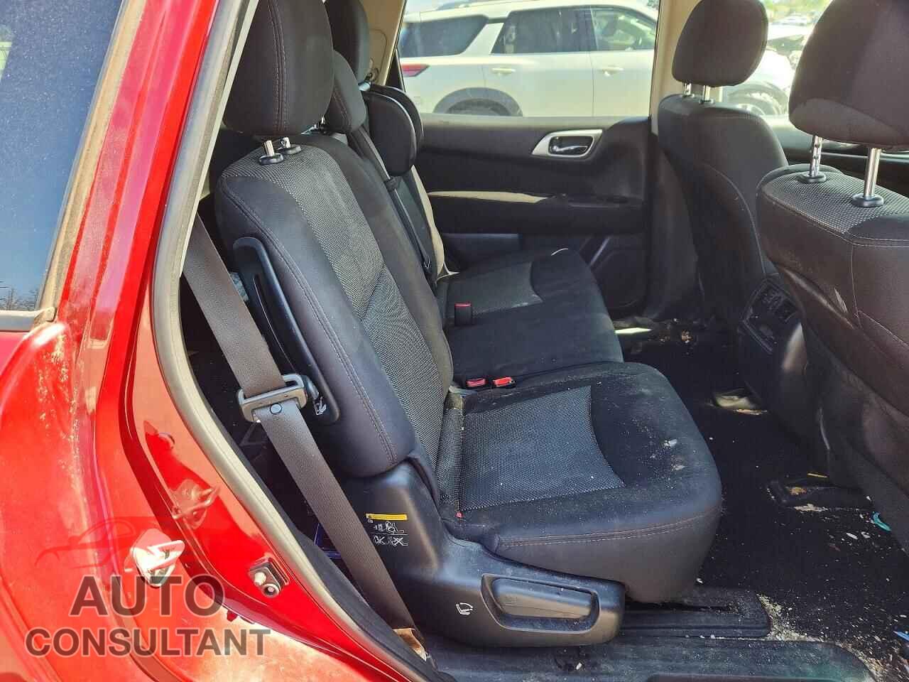 NISSAN PATHFINDER 2017 - 5N1DR2MM8HC694099