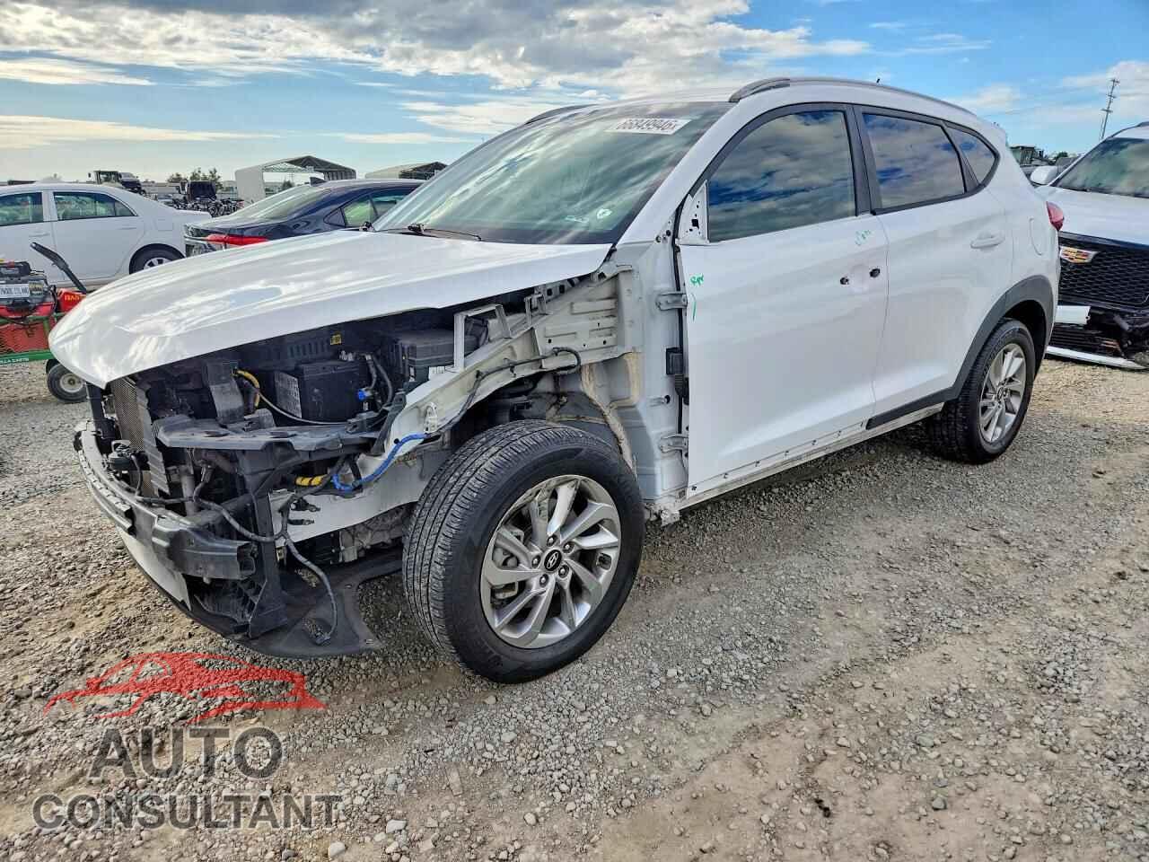 HYUNDAI TUCSON 2016 - KM8J33A4XGU174204