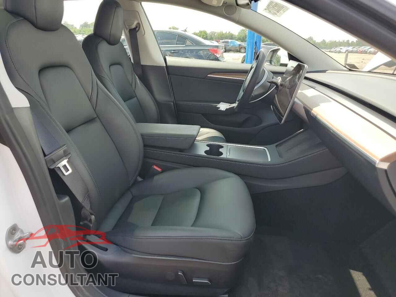 TESLA MODEL 3 2023 - 5YJ3E1EB0PF393363