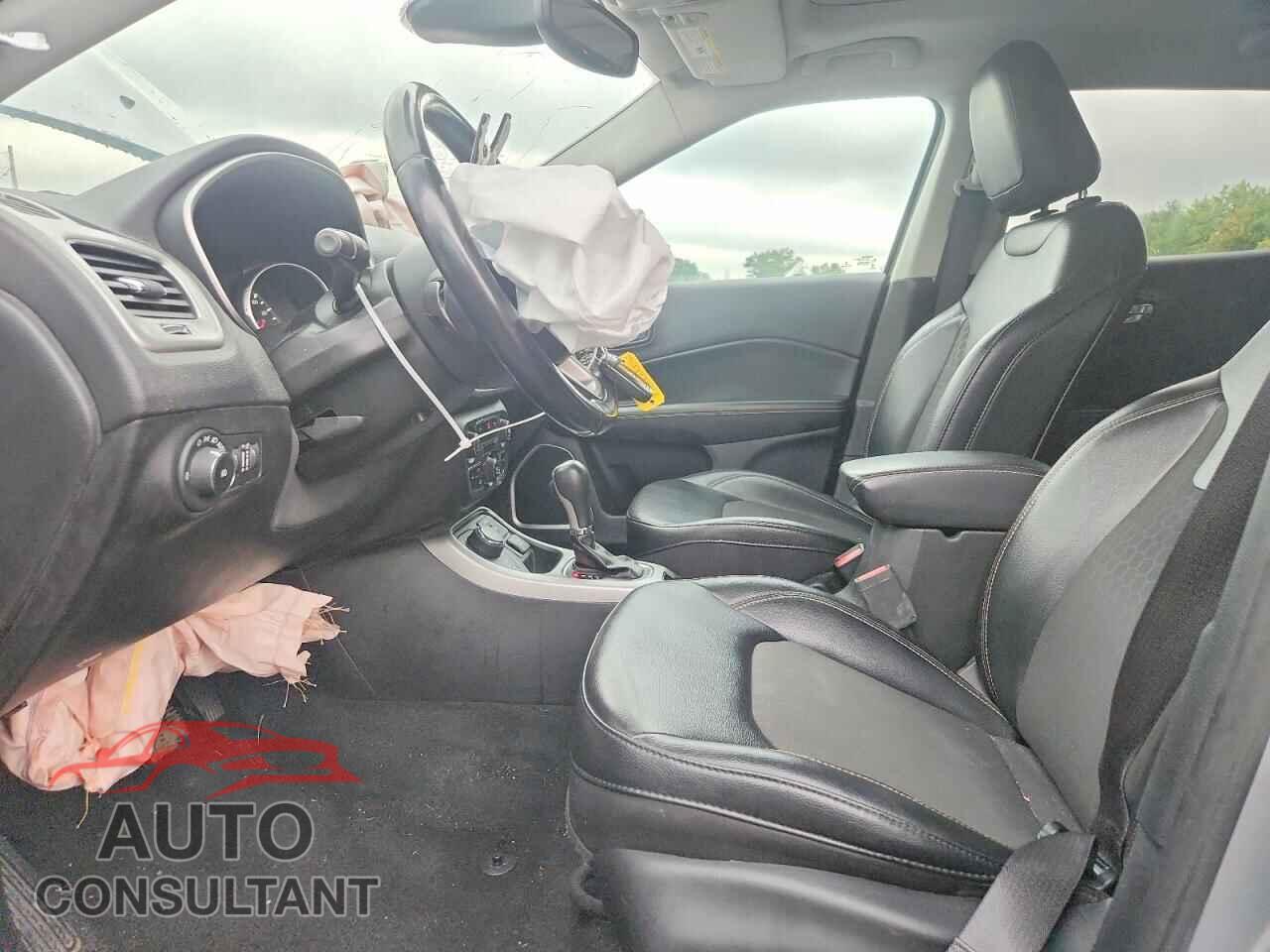 JEEP COMPASS 2020 - 3C4NJDBB0LT145314
