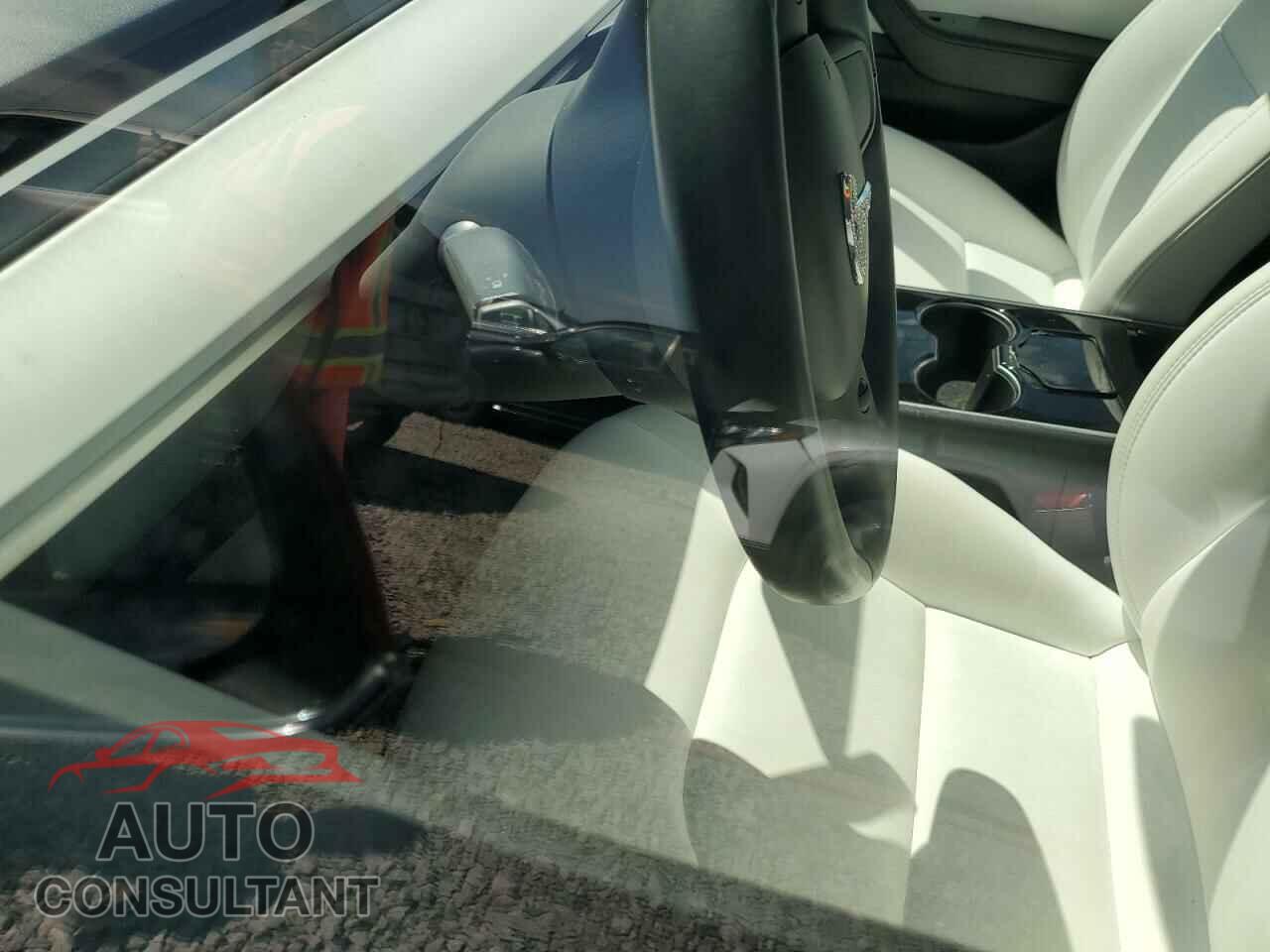 TESLA MODEL 3 2018 - 5YJ3E1EB3JF097583