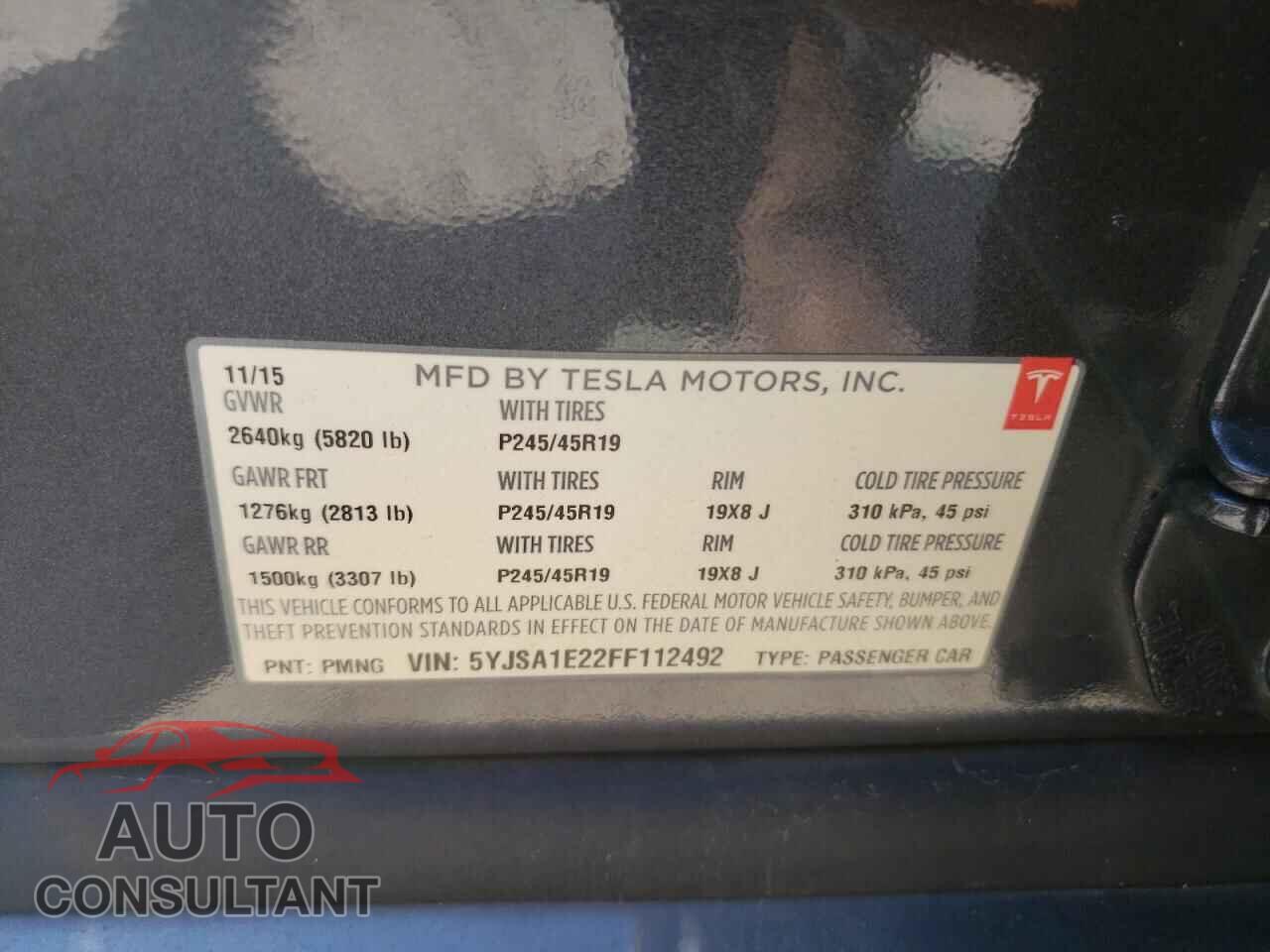 TESLA MODEL S 2015 - 5YJSA1E22FF112492