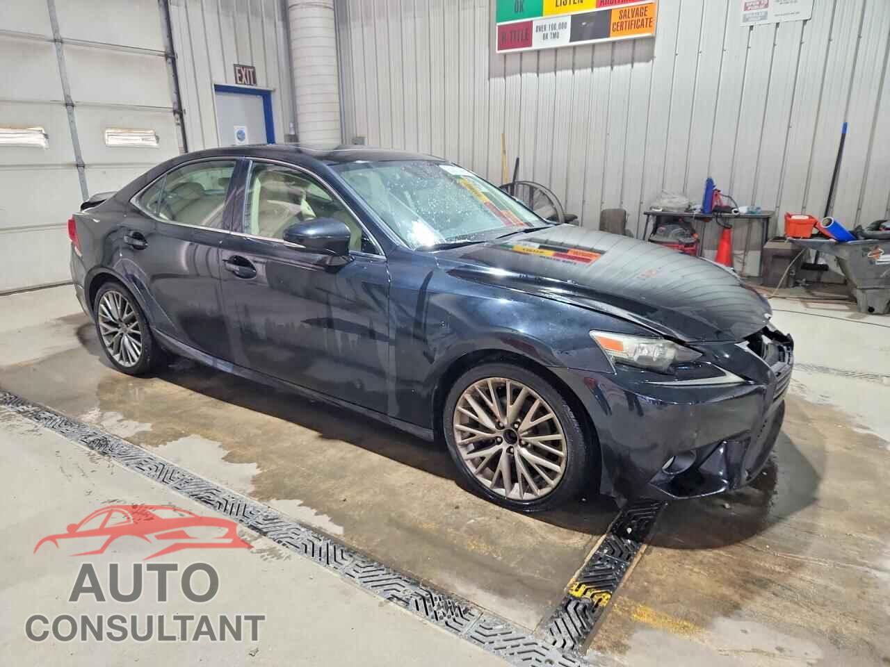 LEXUS IS 2014 - JTHCF1D20E5014115