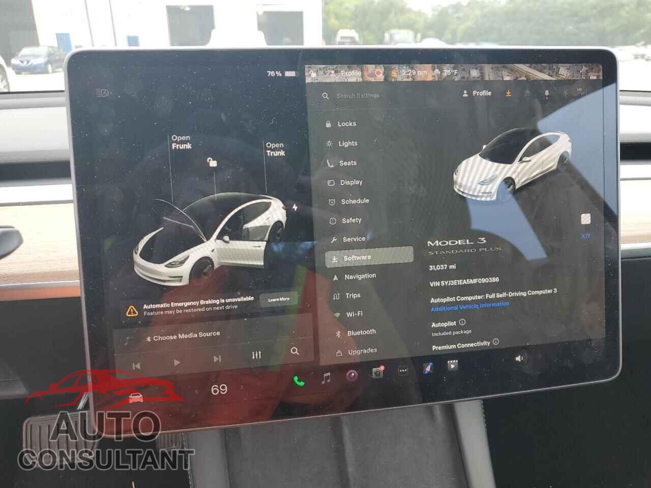 TESLA MODEL 3 2021 - 5YJ3E1EA5MF090386