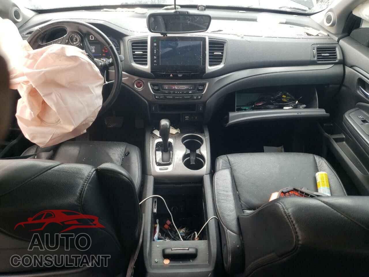 HONDA PILOT 2016 - 5FNYF5H68GB015865