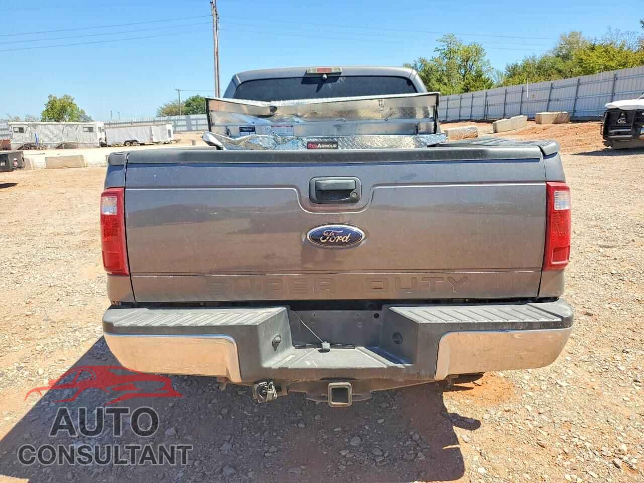 FORD F250 2014 - 1FT7W2BT8EEB72013