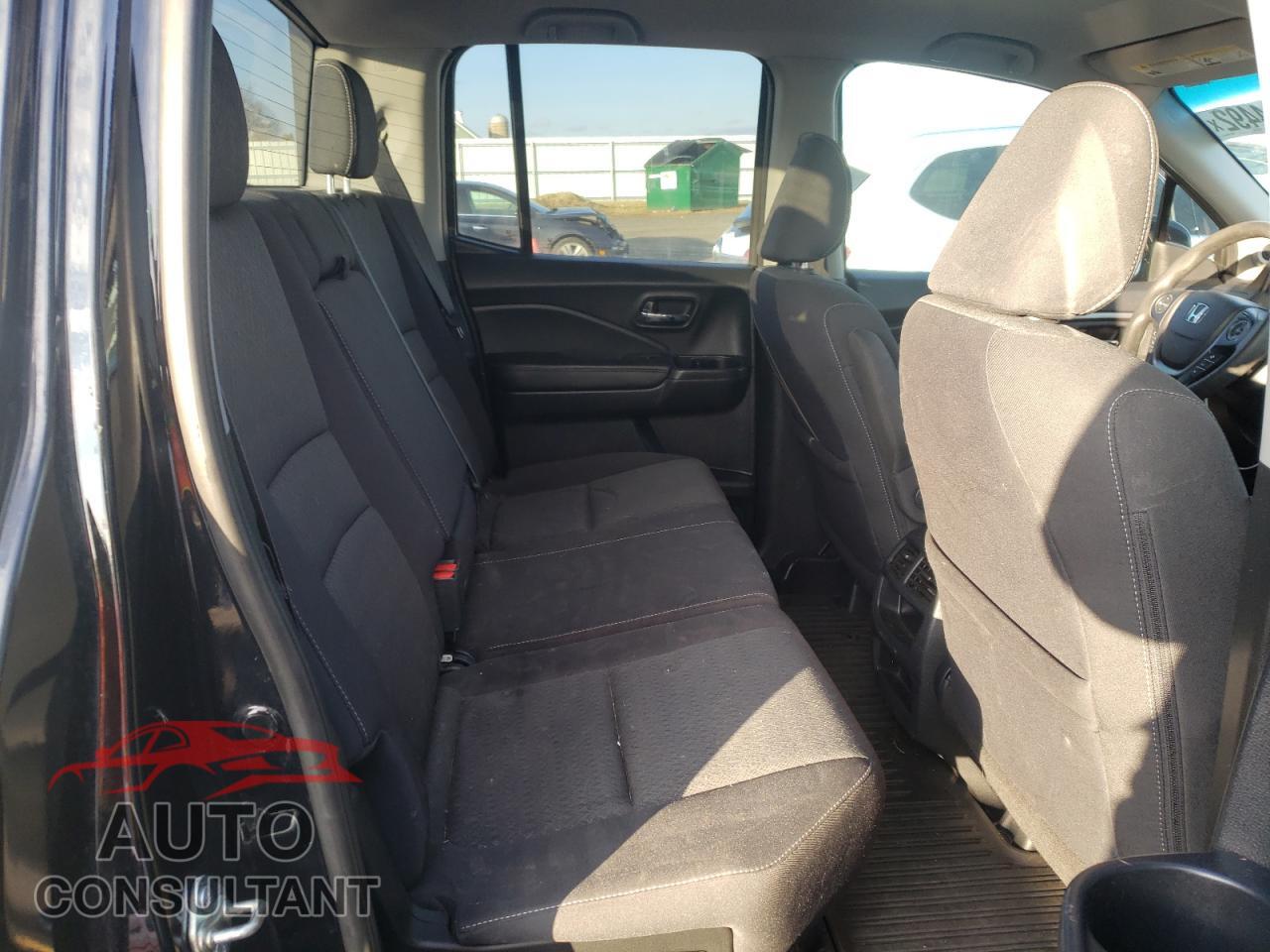 HONDA RIDGELINE 2017 - 5FPYK3F19HB018712