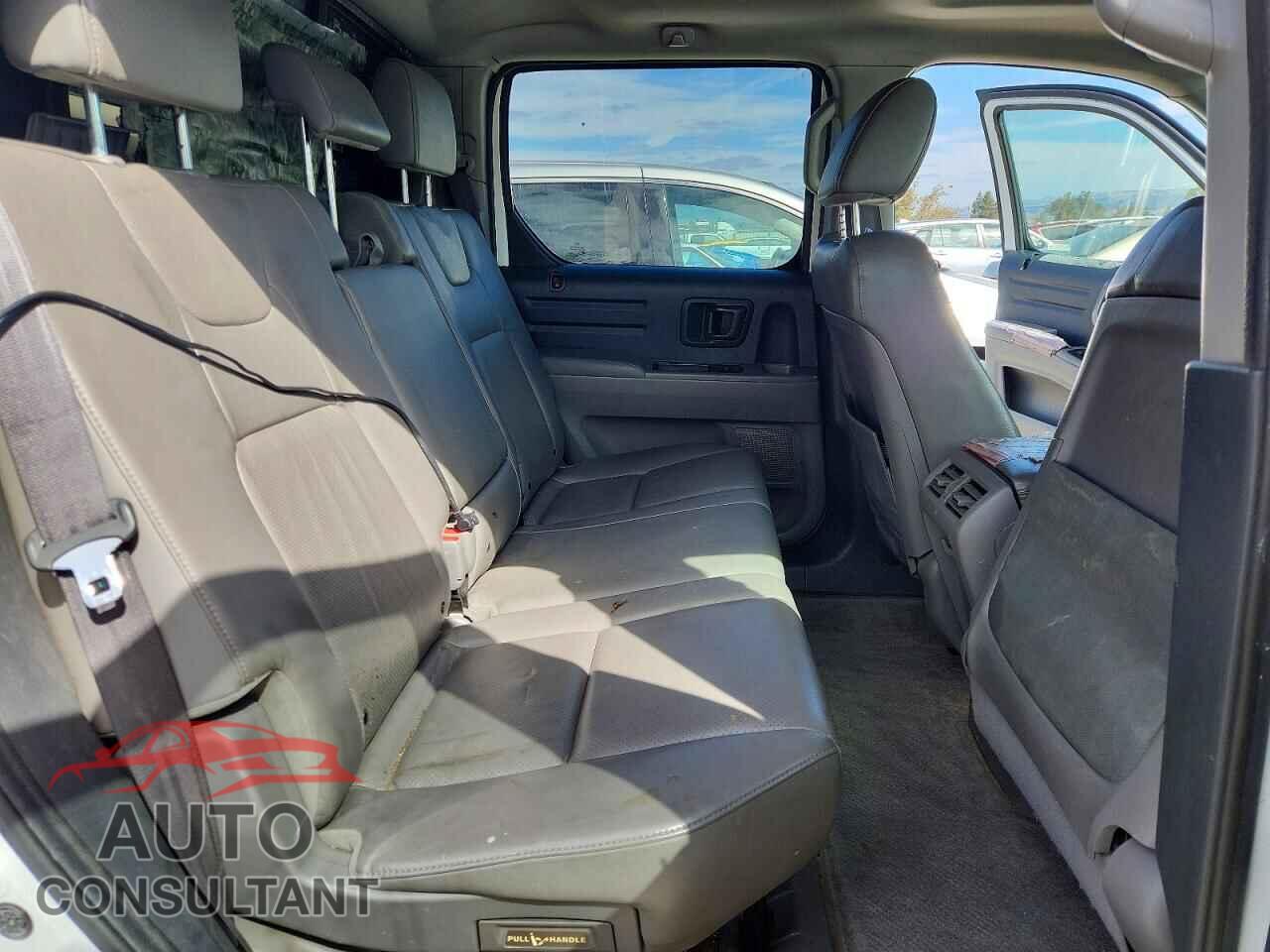 HONDA RIDGELINE 2013 - 5FPYK1F58DB003894