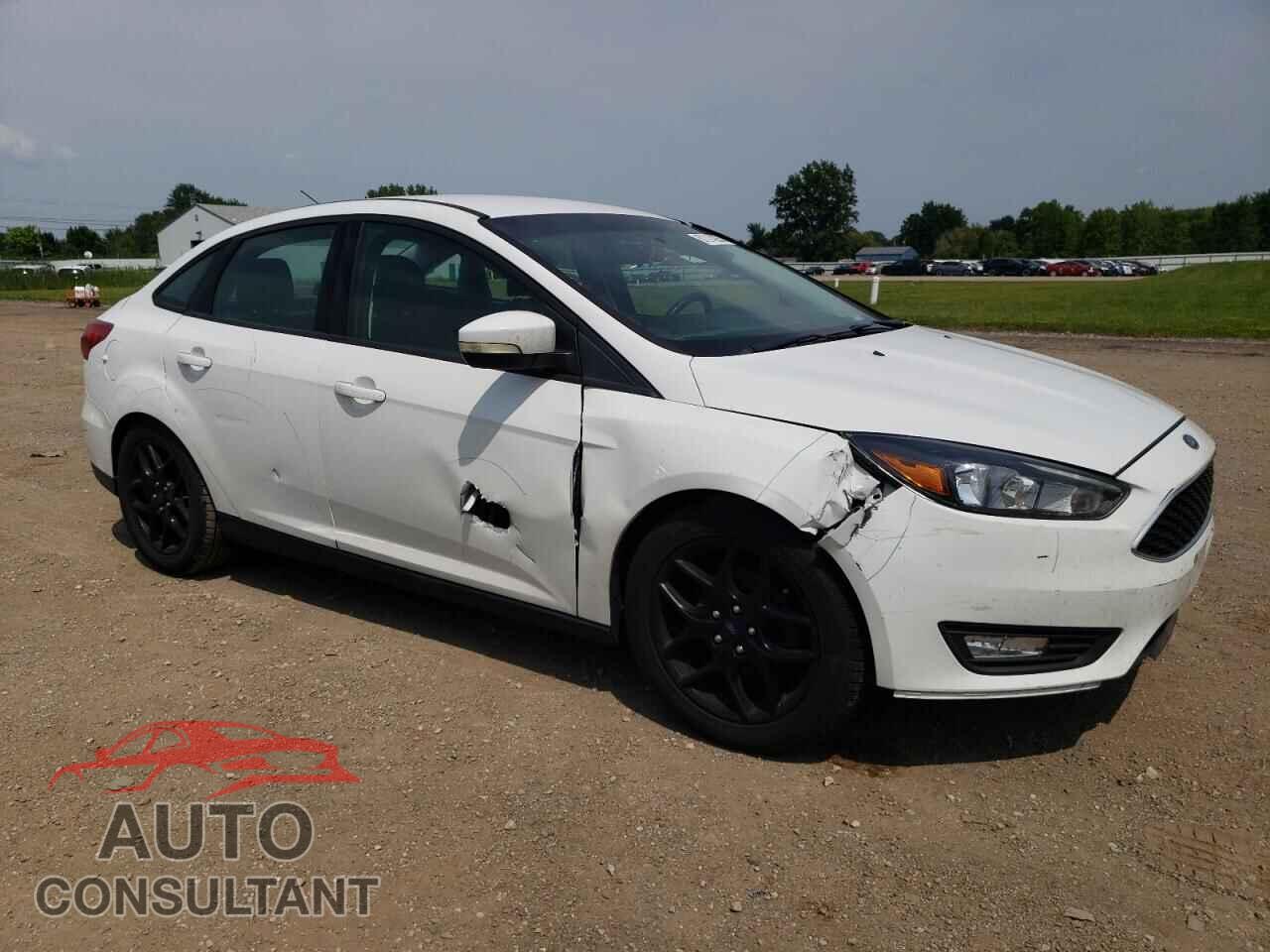 FORD FOCUS 2016 - 1FADP3F25GL299734
