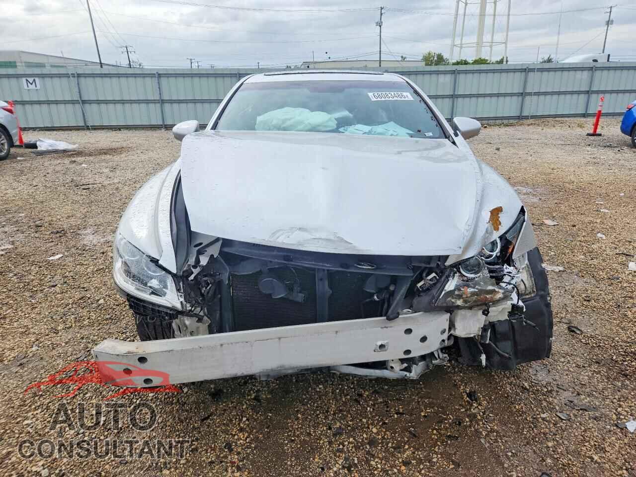 LEXUS LS460 2015 - JTHCL5EFXF5025108