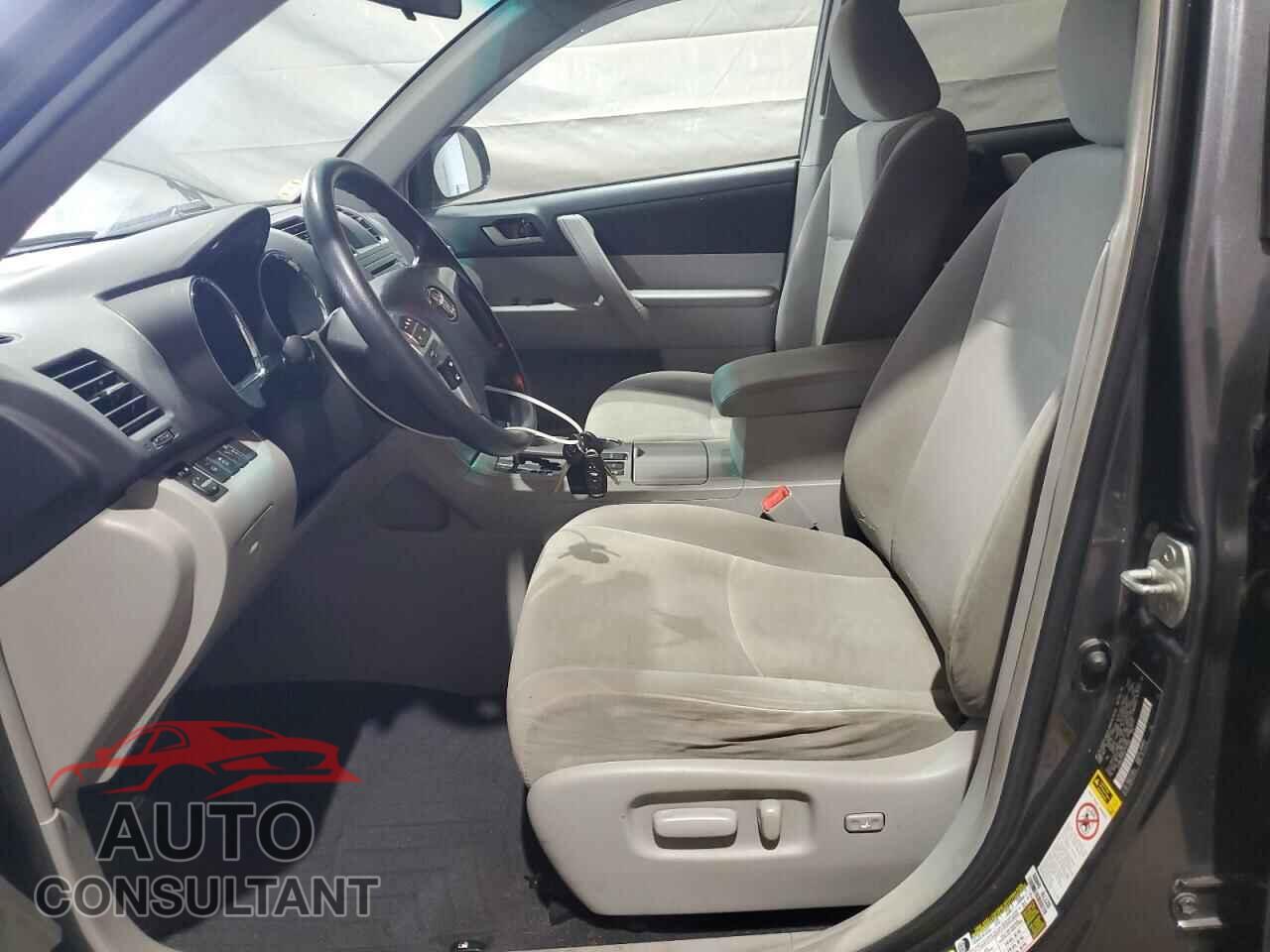 TOYOTA HIGHLANDER 2012 - 5TDBK3EH9CS157966