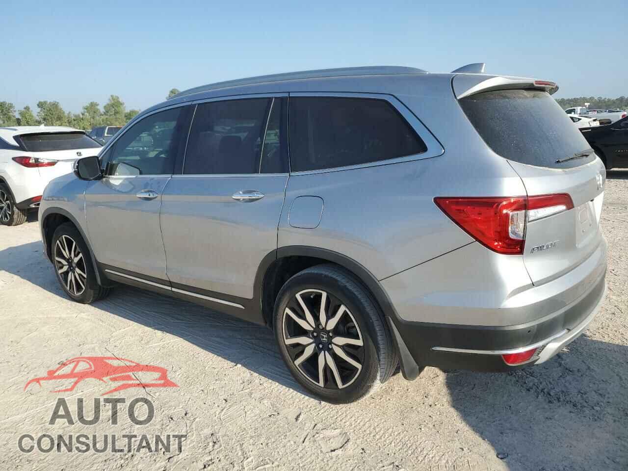 HONDA PILOT 2019 - 5FNYF5H66KB044192