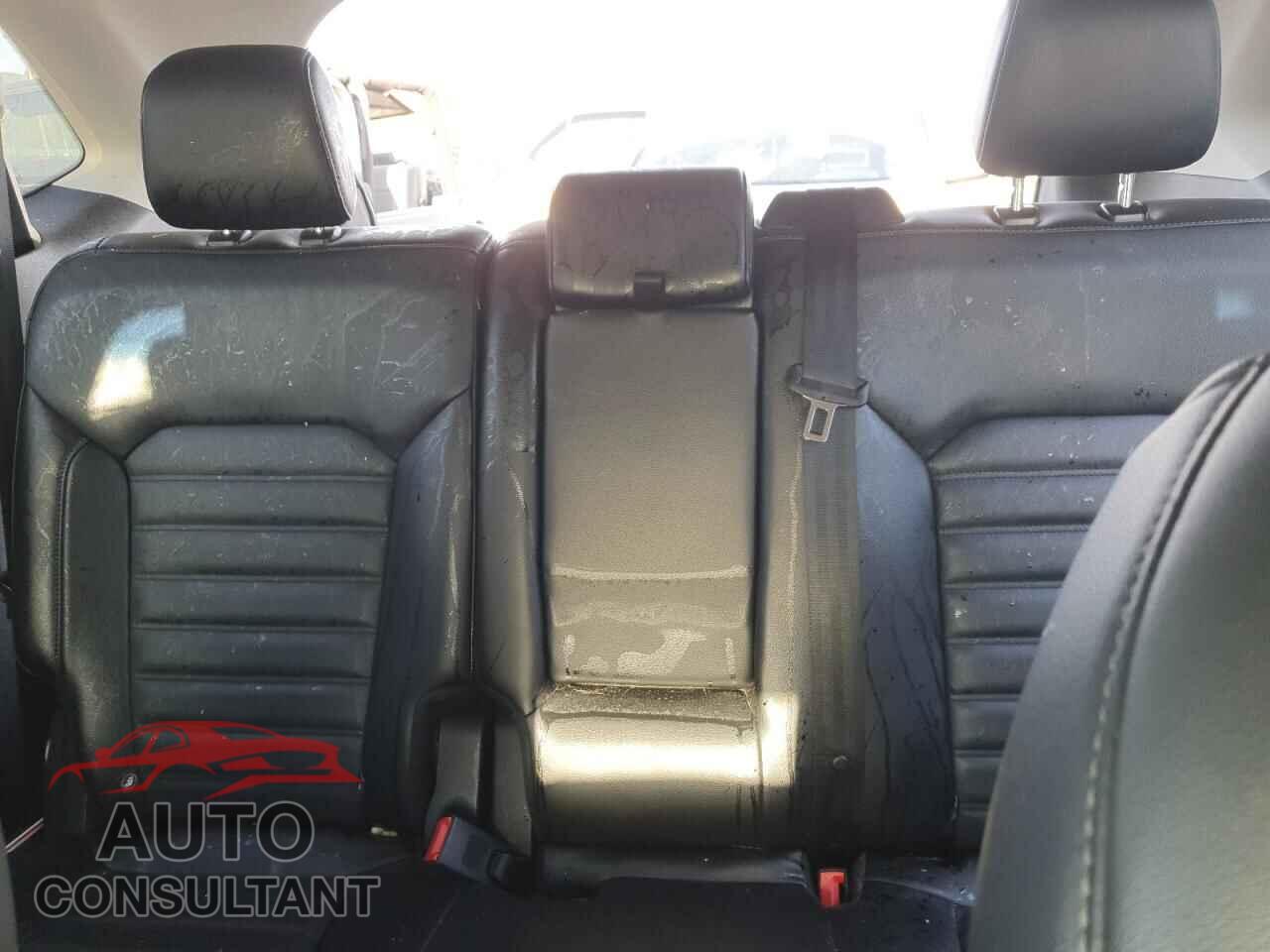 FORD EDGE 2018 - 2FMPK3J85JBB04641