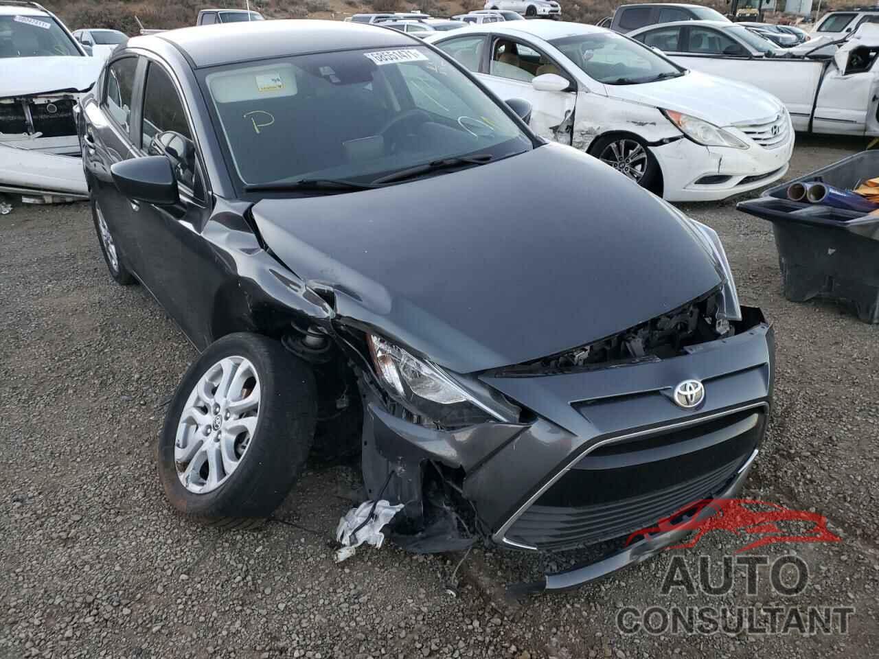 TOYOTA YARIS 2017 - 3MYDLBYV9HY158960
