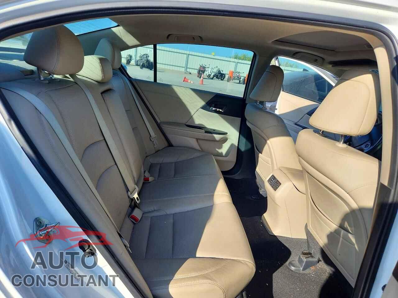 HONDA ACCORD 2013 - 1HGCR3F81DA032152