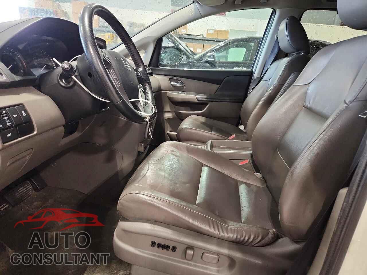 HONDA ODYSSEY 2015 - 5FNRL5H63FB082157