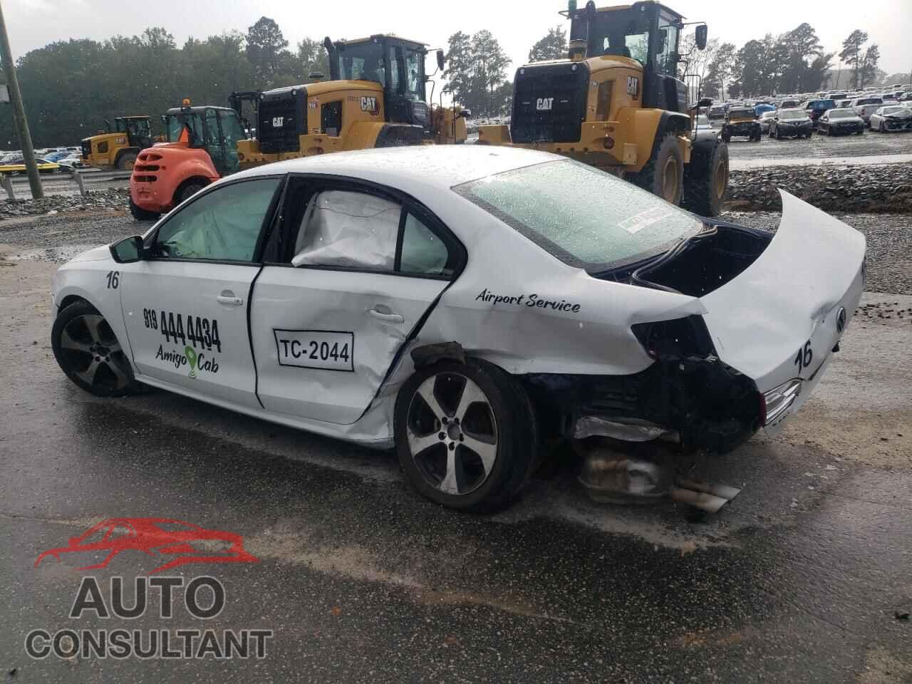 VOLKSWAGEN JETTA 2014 - 3VW2K7AJ1EM432648