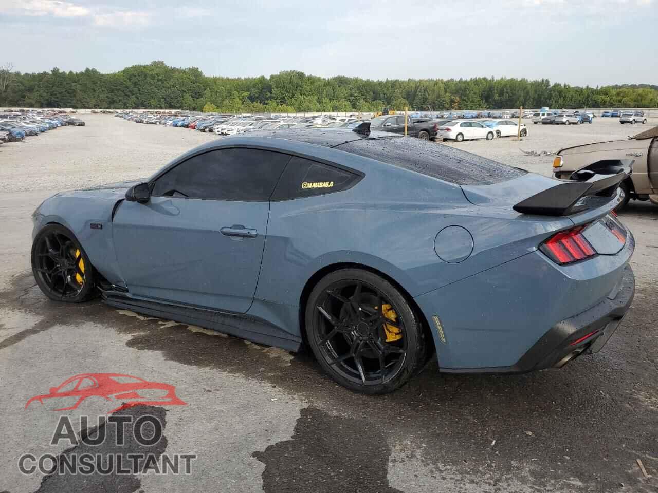 FORD MUSTANG 2024 - 1FA6P8CF1R5405214